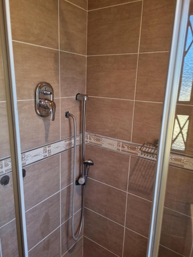 Lalela House Apartment Johannesburg Bagian luar foto