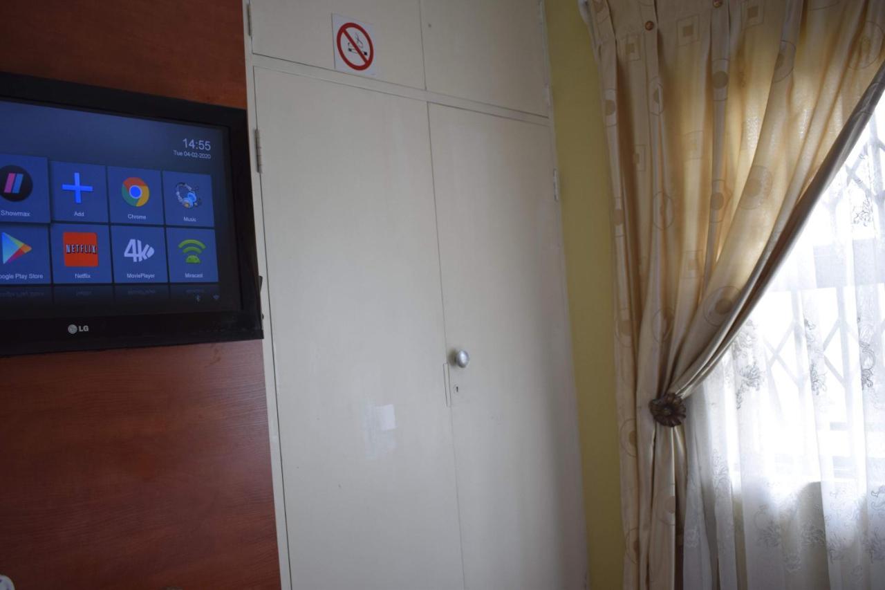Lalela House Apartment Johannesburg Bagian luar foto