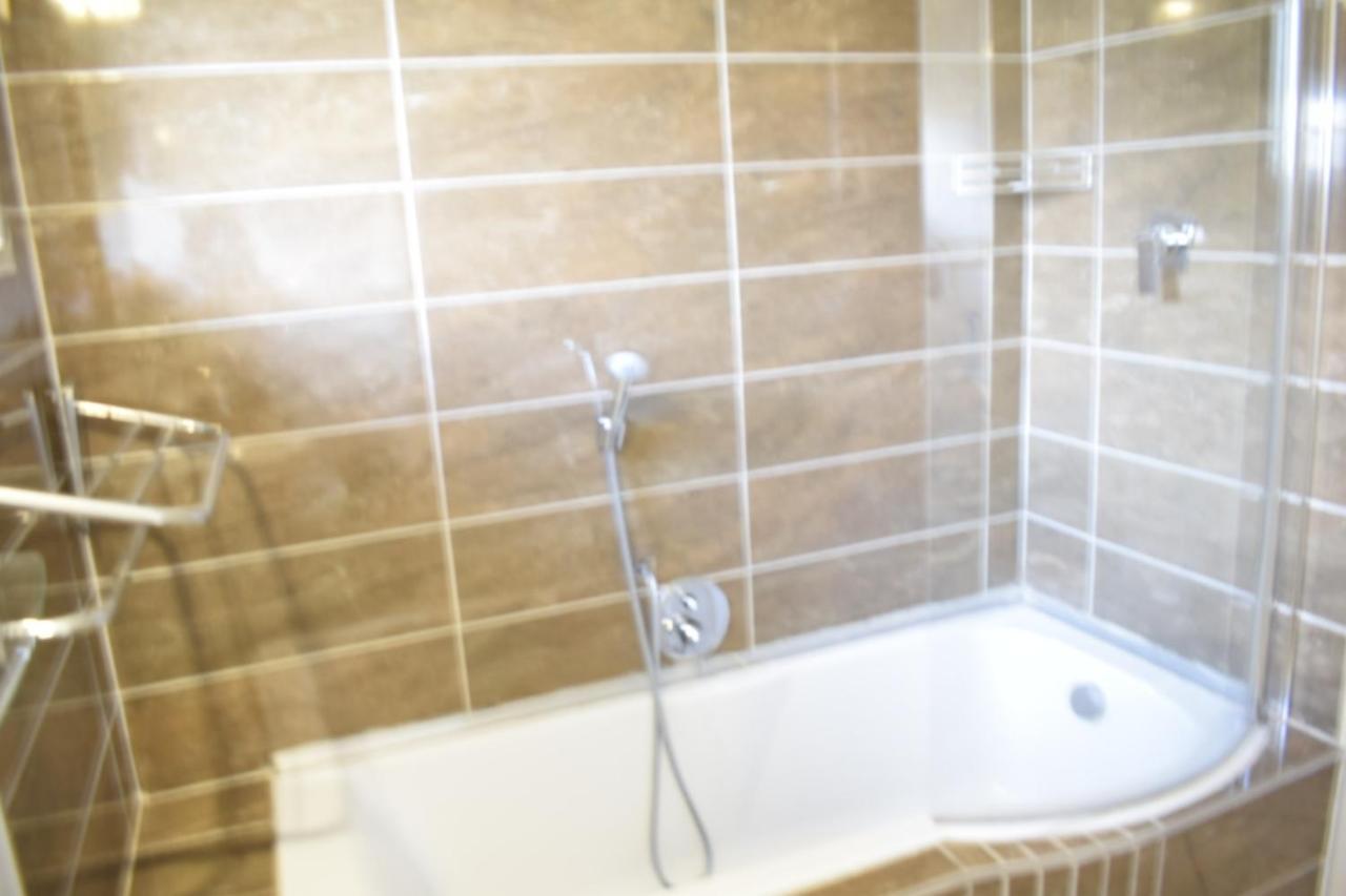 Lalela House Apartment Johannesburg Bagian luar foto