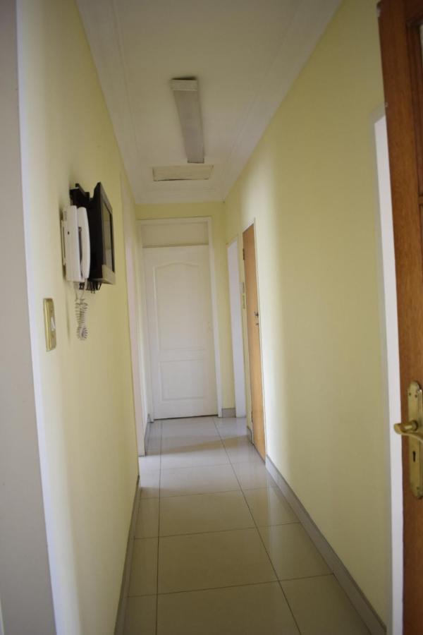 Lalela House Apartment Johannesburg Bagian luar foto