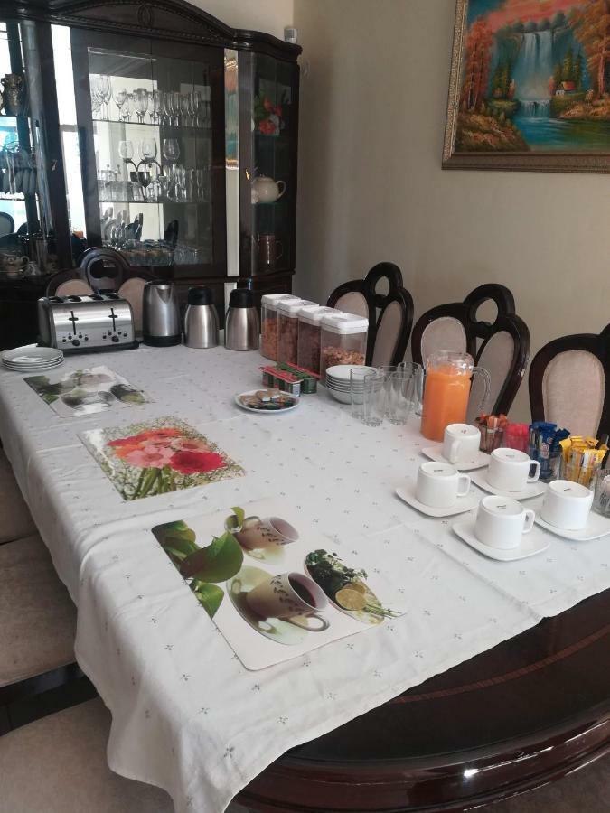 Lalela House Apartment Johannesburg Bagian luar foto