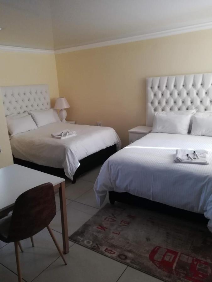 Lalela House Apartment Johannesburg Bagian luar foto